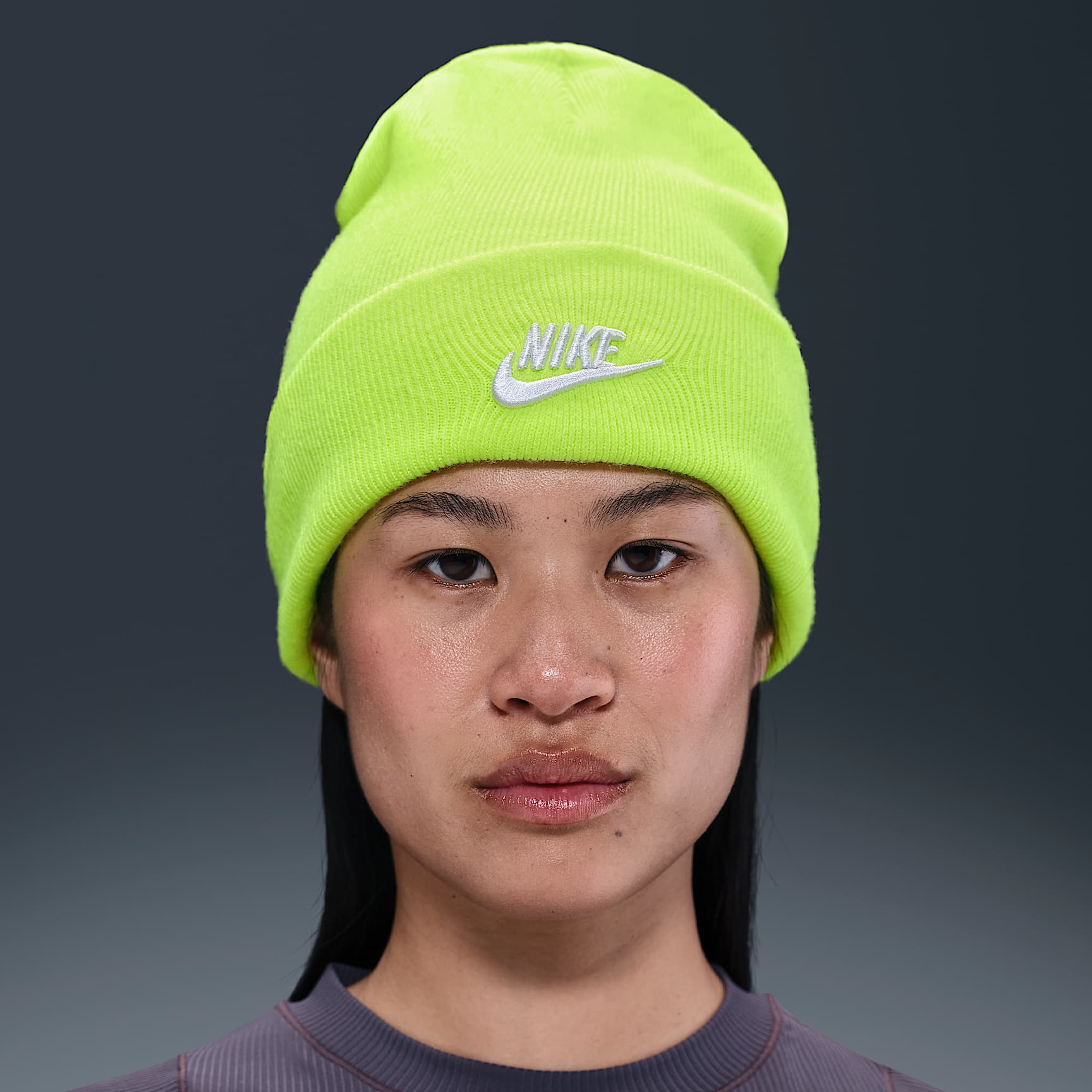 Nike Peak Futura Beanie. Nike.com